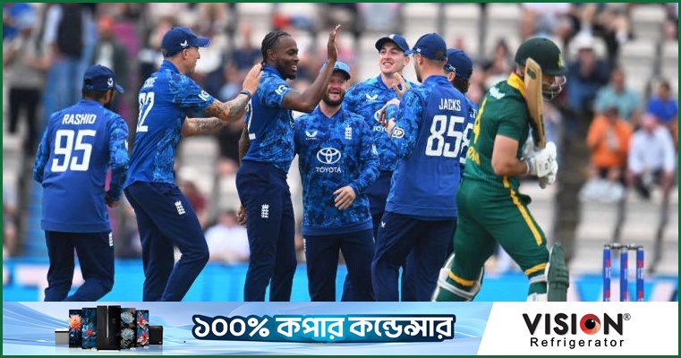 ৩৪২ রানের হারকে 'বিব্রতকর' বললেন দক্ষিণ আফ্রিকার কোচ